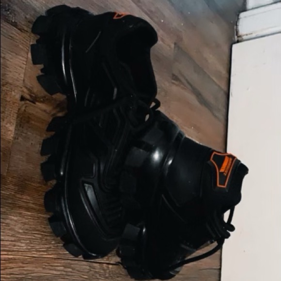 Pradas